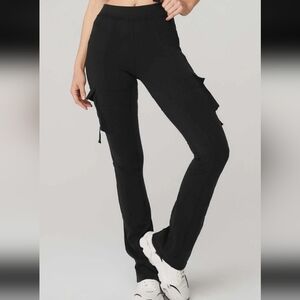 Alo flare cargo legging